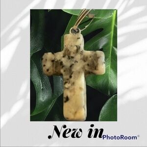 Handmade Natural cross gemstone necklace-white marble